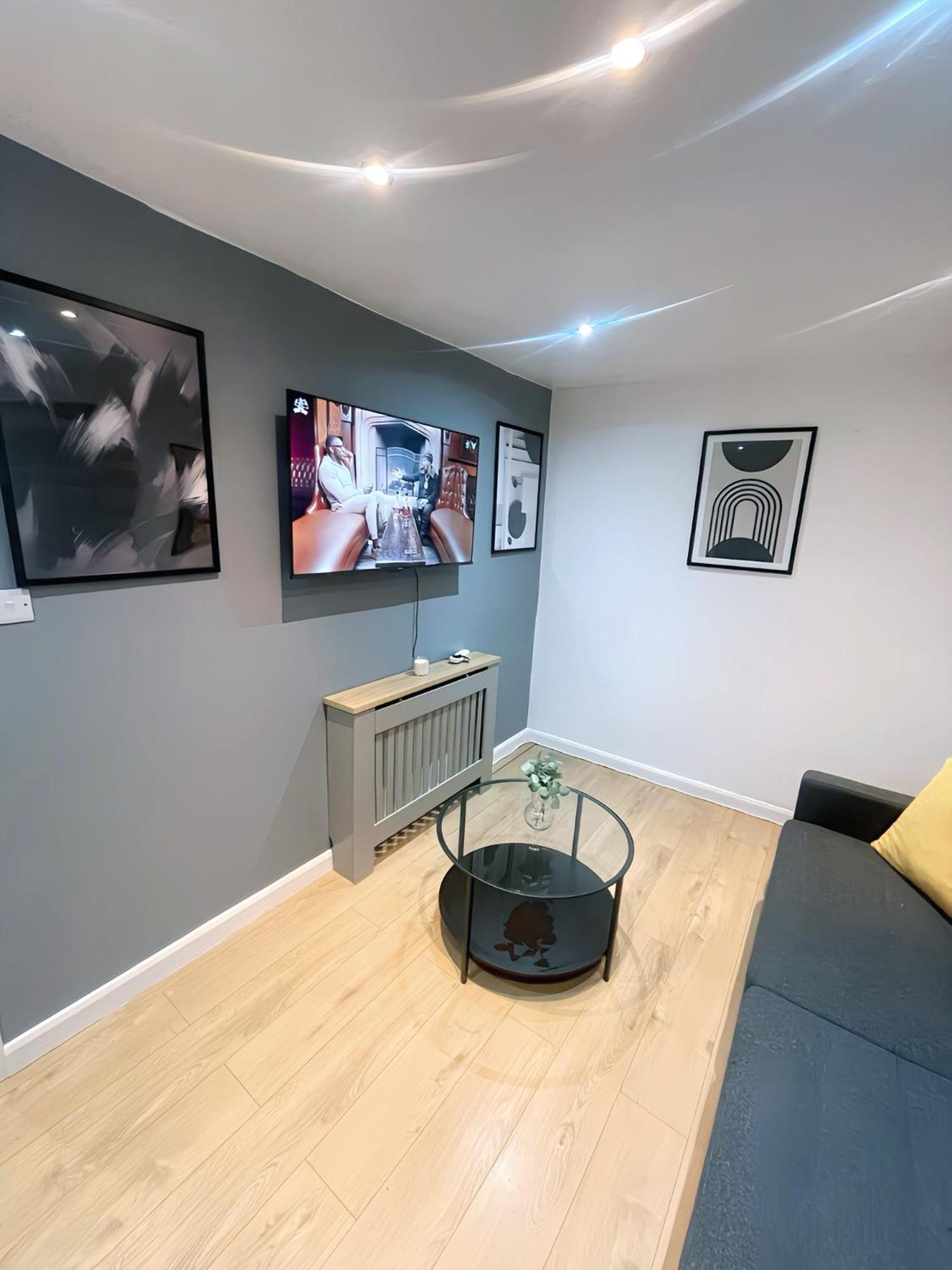 Apartamento Stylish 2br Wifi - Free Parking - Canning Town Londres